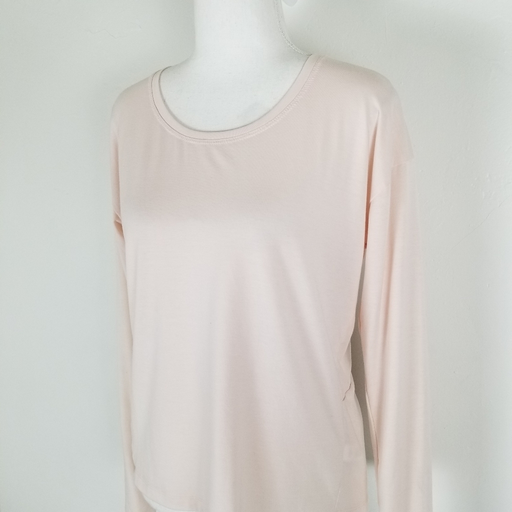 Athleta pink Essence twist back athletic top S - Picture 3 of 10